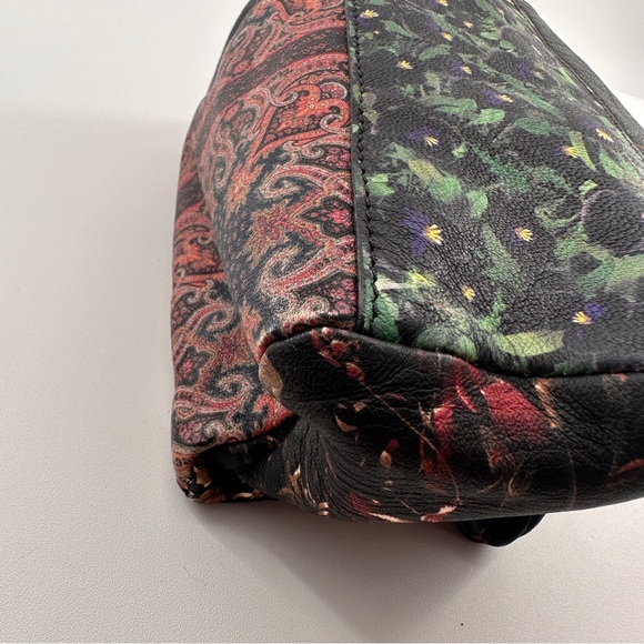 GIVENCHY 
Rubber Effect Calfskin Floral Print Pandora Wristlet Black Multicolor - Picture 8 of 16